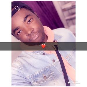 Meet your Posher, Roy